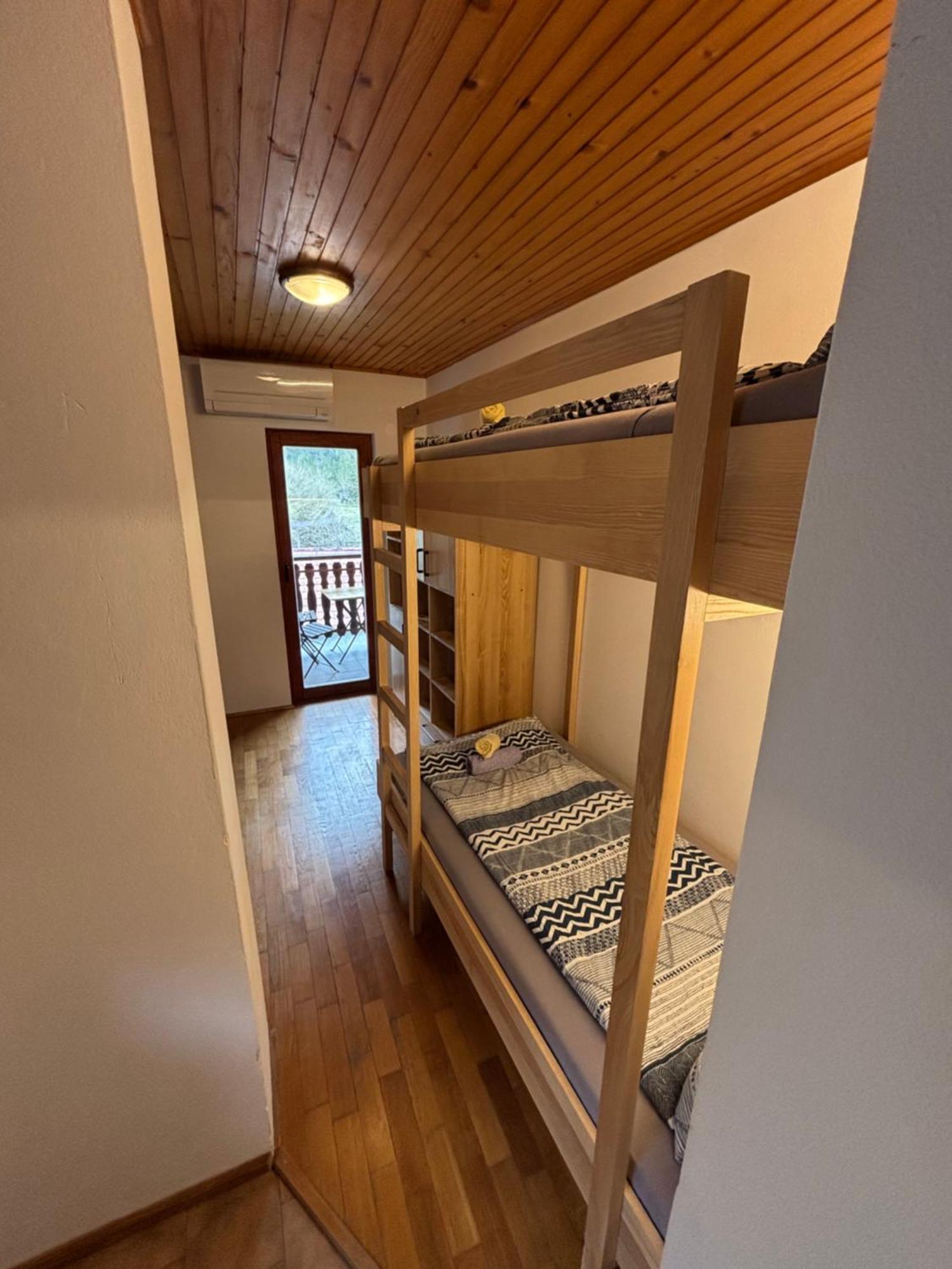 Hisa Patricija Appartement Soča Buitenkant foto