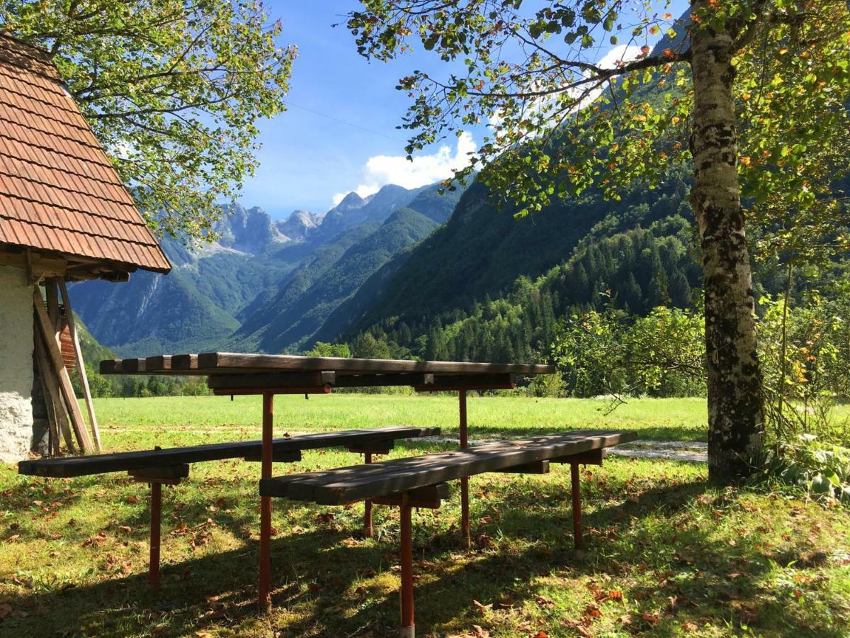 Hisa Patricija Appartement Soča Buitenkant foto