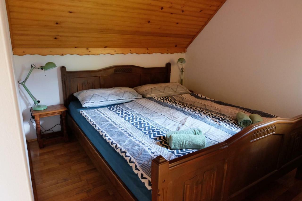 Hisa Patricija Appartement Soča Buitenkant foto