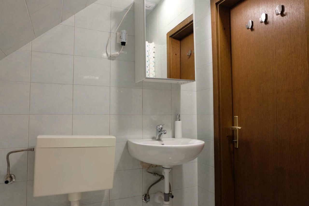Hisa Patricija Appartement Soča Buitenkant foto